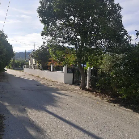 The Yellow House W/private Garden And Bbq Villa Asprovalta